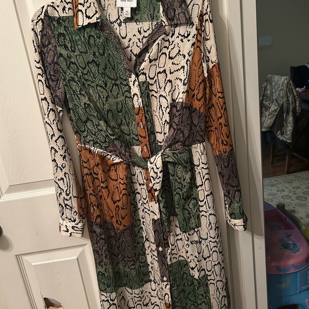 Stylish Snake Print Shirt Dress